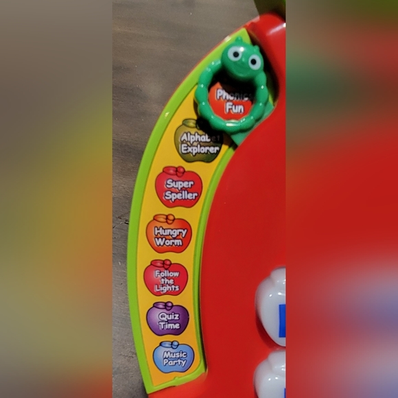 VTech Alphabet Apple kids learn and play preschool - Picture 4 of 4
